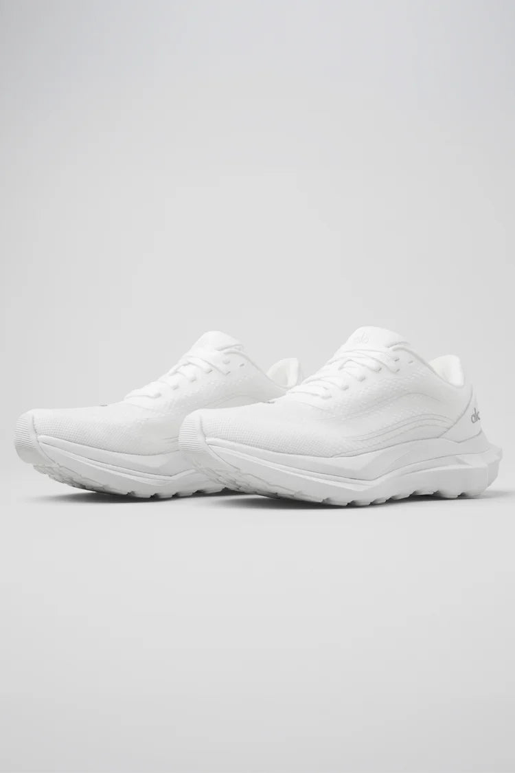 ALO YOGA WHITE